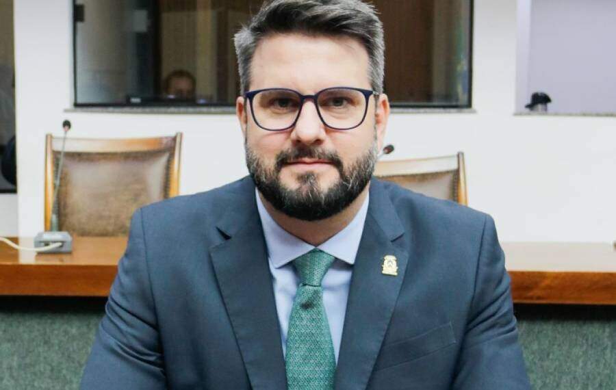 Acessibilidade Mantoan quer tornar obrigatória a instalação de piso tátil nos prédios públicos do Tocantin