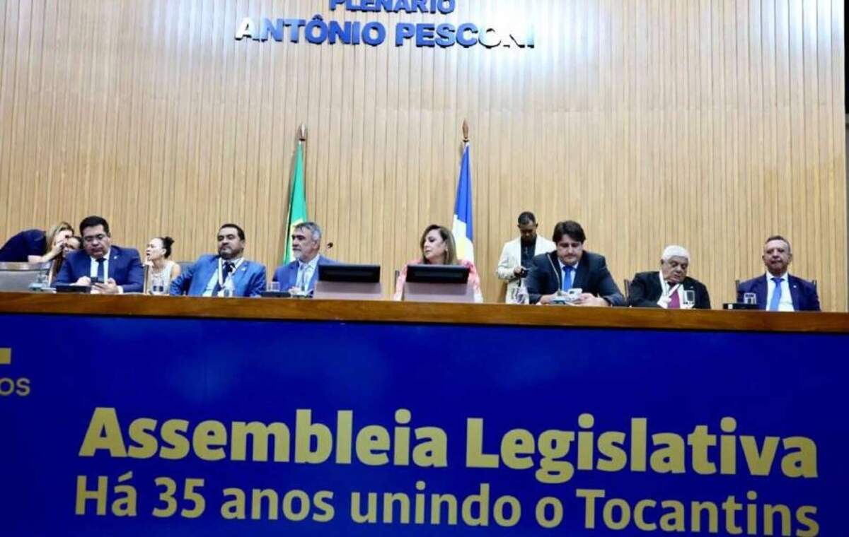 Deputado Federal Antonio Andrade e governador Wanderlei Barbosa prestigiam sessão solene que marcou os 35 anos de criação da Assembleia Legislativa do Tocantins